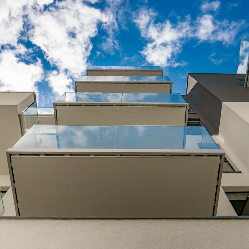 Zdjęcie - Budynki osiedla Nowy Sikornik - widok balkonów